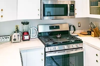 117 Church St #4, North Attleboro, MA 02760 - Photo 6