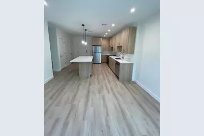 1151 Walnut St #306, Newton, MA 02461 - Photo 6