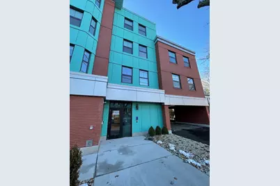 1151 Walnut St #306, Newton, MA 02461 - Photo 2