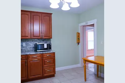 186 Powell St, Lowell, MA 01851 - Photo 18