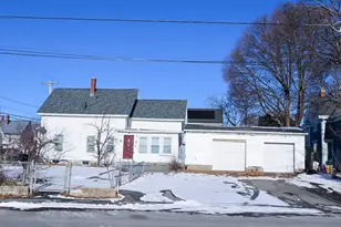 186 Powell St, Lowell, MA 01851 - Photo 1