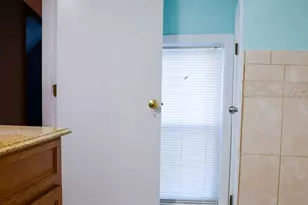 186 Powell St, Lowell, MA 01851 - Photo 40