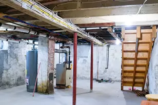 186 Powell St, Lowell, MA 01851 - Photo 42