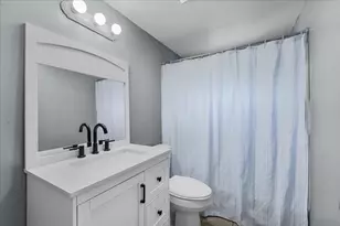 198 Elm St, Pembroke, MA 02359 - Photo 10