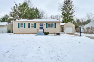 46 Holland Dr, East Longmeadow, MA 01028 - Photo 2