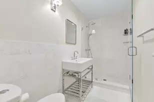 70 Marshal St, Brookline, MA 02446 - Photo 16