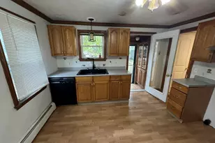 33 Chestnut Hill Rd, Millville, MA 01529 - Photo 4