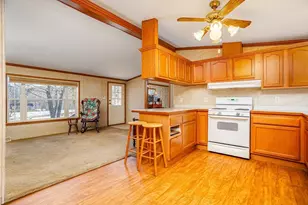 56 Nijal Ct, Fitchburg, MA 01420 - Photo 12