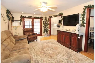 10 Old Stafford Tpke, Leicester, MA 01542 - Photo 2