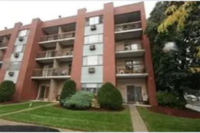 4975 Washington St #305, Boston, MA 02132 - Photo 2