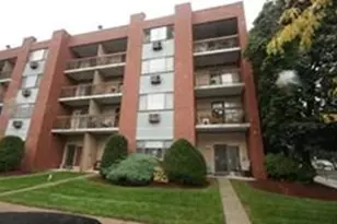 4975 Washington St, Boston, MA 02132 - Photo 2