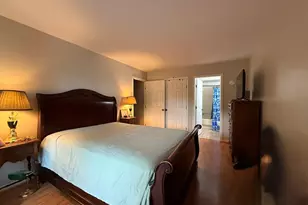 4975 Washington St, Boston, MA 02132 - Photo 8