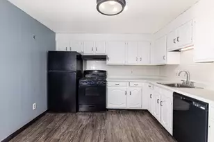 24-26 Inman St, Lawrence, MA 01843 - Photo 4