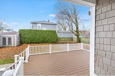 1073 New Boston Rd, Fall River, MA 02720 - Photo 10