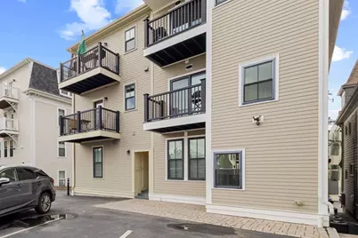 44 W Eagle St #1, Boston, MA 02128 - Photo 2