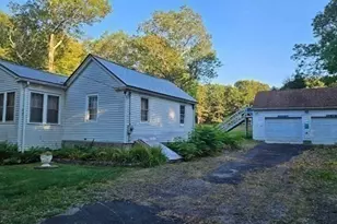 288 High St, Uxbridge, MA 01569 - Photo 12