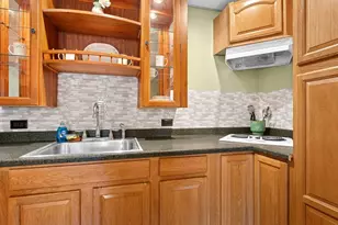 94 South Oxford St, Millbury, MA 01527 - Photo 8