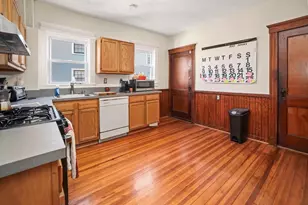 822 Centre St, Boston, MA 02130 - Photo 1