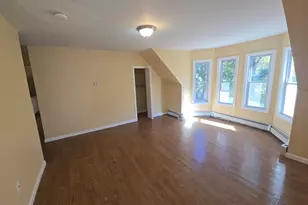 210 County St, Taunton, MA 02780 - Photo 2