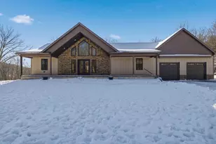 221 Bailey Rd, Lanesborough, MA 01237 - Photo 4