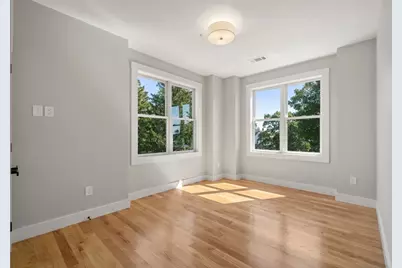 60 Stanley Street #303, Boston, MA 02125 - Photo 2