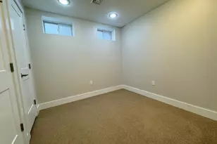 30 Harrington St, Watertown, MA 02472 - Photo 14