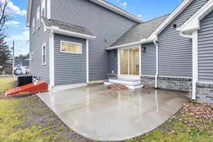 78 Wood Ave, East Longmeadow, MA 01028 - Photo 34