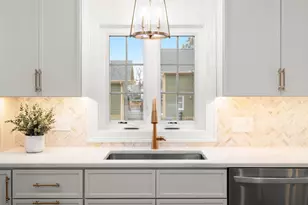 78 Wood Ave, East Longmeadow, MA 01028 - Photo 4