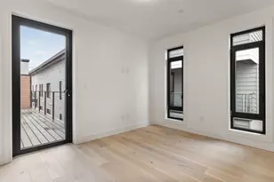 33 A St, Boston, MA 02127 - Photo 14