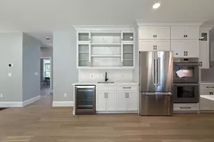 14 Earle Stewart Ln, Wrentham, MA 02093 - Photo 18