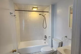 72 Derby St, Salem, MA 01970 - Photo 12