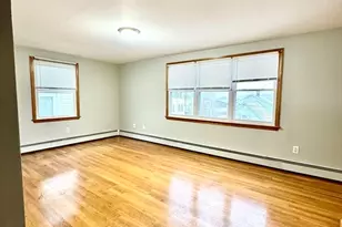 61 Tracey St, Peabody, MA 01961 - Photo 4