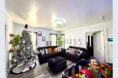 107 Tyler St, Springfield, MA 01109 - Photo 30