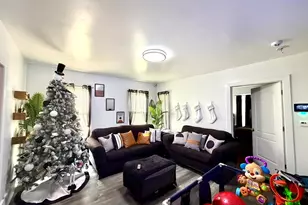 107 Tyler St, Springfield, MA 01109 - Photo 30