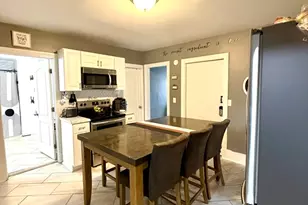 107 Tyler St, Springfield, MA 01109 - Photo 36