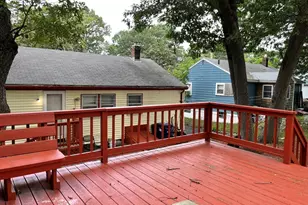 8 Violet St, Boston, MA 02126 - Photo 26