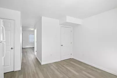 59-61 Pinevale St, Springfield, MA 01151 - Photo 8