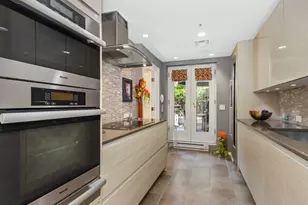 300 Boylston St, Boston, MA 02116 - Photo 6