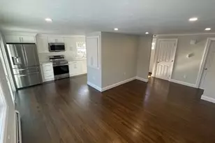 28 Brown St, Maynard, MA 01754 - Photo 4