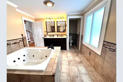 22 Berkshire St, Fitchburg, MA 01420 - Photo 34