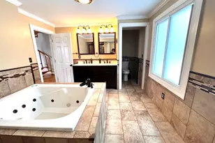 22 Berkshire St, Fitchburg, MA 01420 - Photo 34