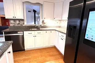 22 Berkshire St, Fitchburg, MA 01420 - Photo 14