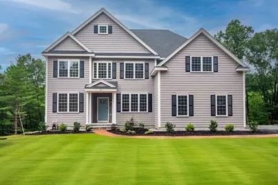 118 Randall Rd, Berlin, MA 01503 - Photo 2