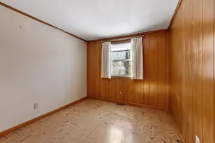 202 Florence St, Leominster, MA 01453 - Photo 20