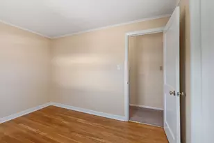 202 Florence St, Leominster, MA 01453 - Photo 24