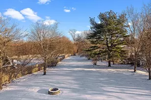 2081 Manomet Ave, Dighton, MA 02715 - Photo 38