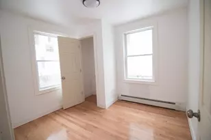 54 Willow St, Lowell, MA 01852 - Photo 6