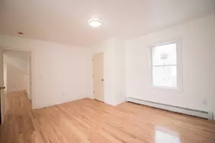 54 Willow St, Lowell, MA 01852 - Photo 14