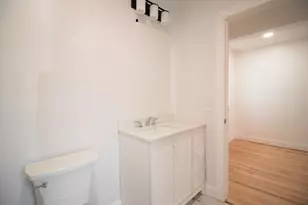 54 Willow St, Lowell, MA 01852 - Photo 16