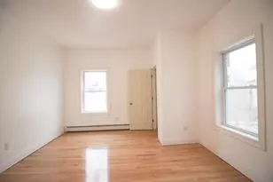 58 Willow St, Lowell, MA 01852 - Photo 12